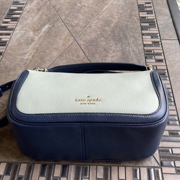 Kate Spade Pebbled Leather Crossbody Bag Light Pistachio Multi - Picture 3 of 16